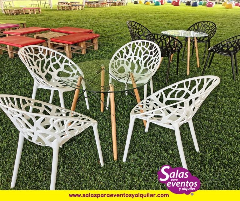 sillas en mimbre para eventos en bogota