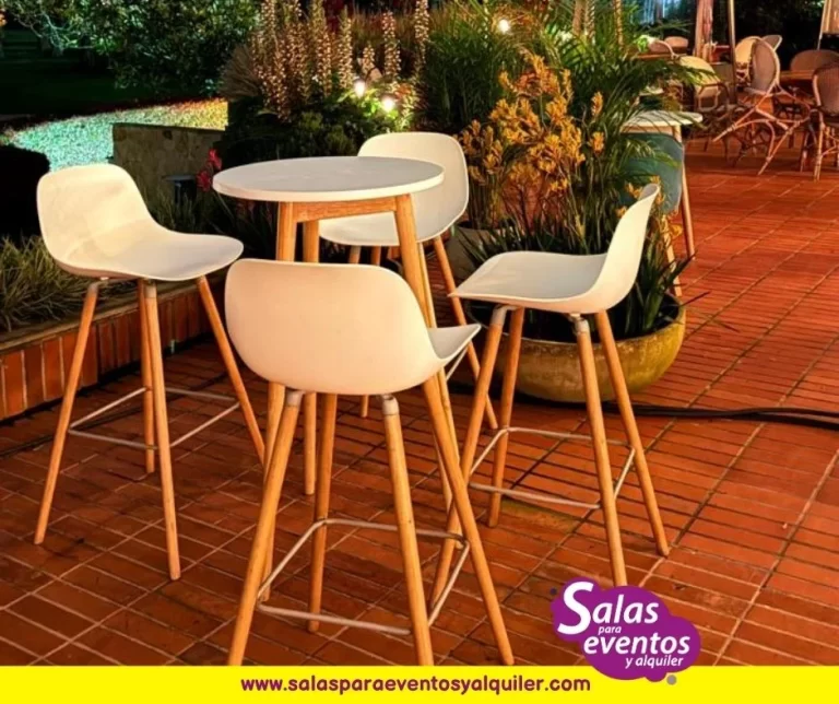 mesas y sillas para fiestas