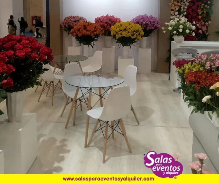 sillas y mesas para eventos empresariales